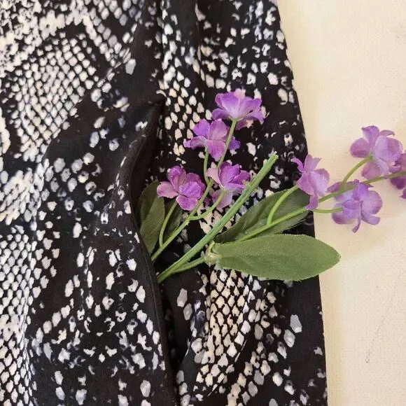 Nicole Miller Womens Snake Print Halter Sleeveless Mini Dress Black White Medium - Picture 6 of 11